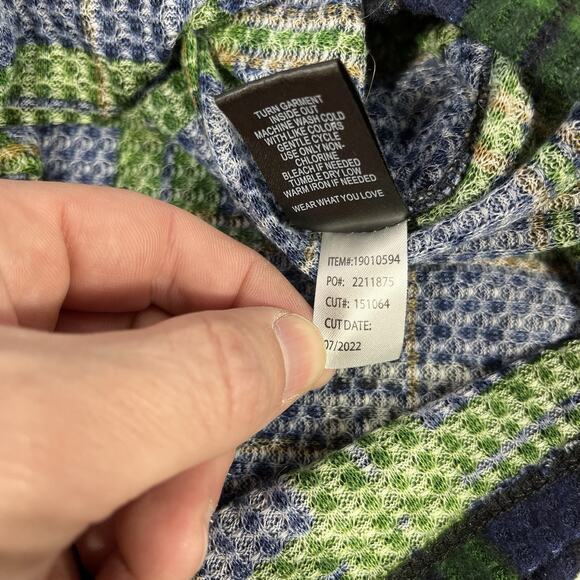 Torrid Women’s Brushed Waffle Cowl Top Size 2 Plaid Green Blue Pullover - Picture 11 of 11
